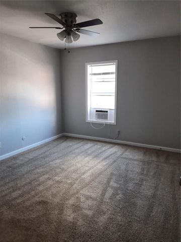 1011 Vine Street 19, Weatherford, TX 76086