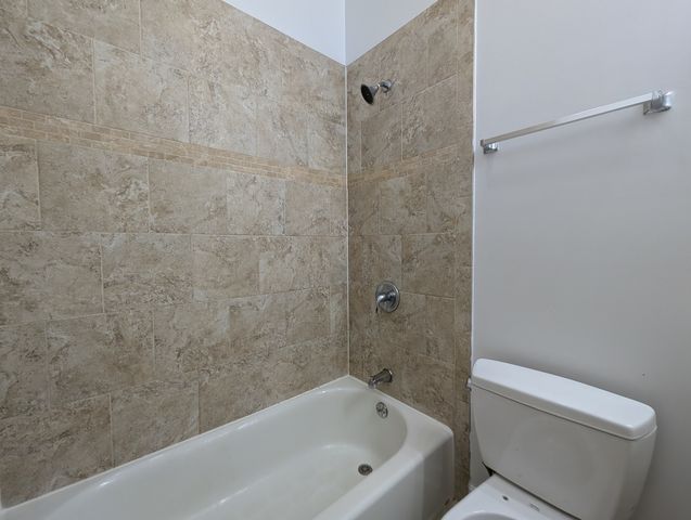 4715 N Sheridan Road 22S, Chicago, IL 60640