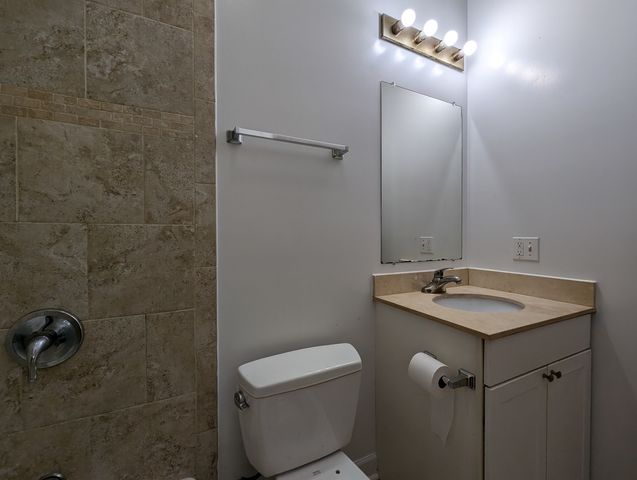 4715 N Sheridan Road 22S, Chicago, IL 60640