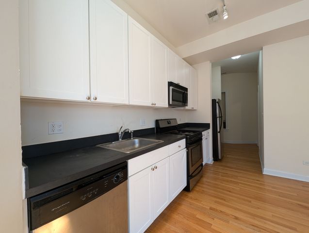 4715 N Sheridan Road 22S, Chicago, IL 60640