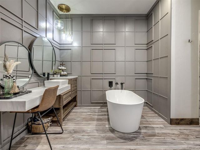 954 County Street 2983, Blanchard, OK 73010