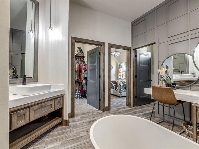 954 County Street 2983, Blanchard, OK 73010