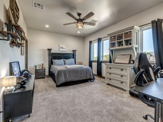 954 County Street 2983, Blanchard, OK 73010