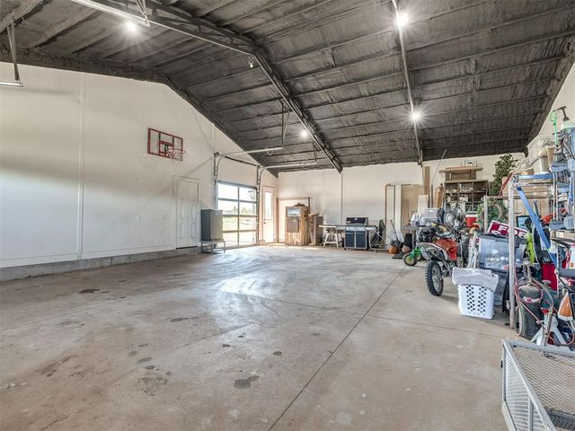 954 County Street 2983, Blanchard, OK 73010