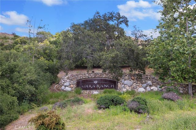 62 Hinterland, Ladera Ranch, CA 92694