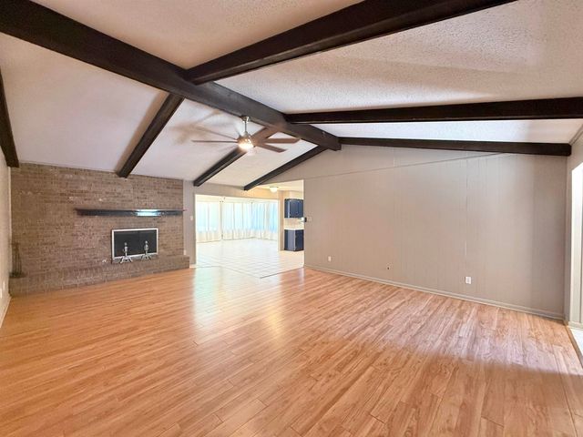 1303 Colgate Dr, Longview, TX 75601