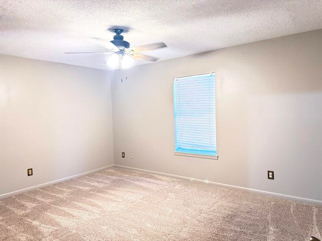 1303 Colgate Dr, Longview, TX 75601