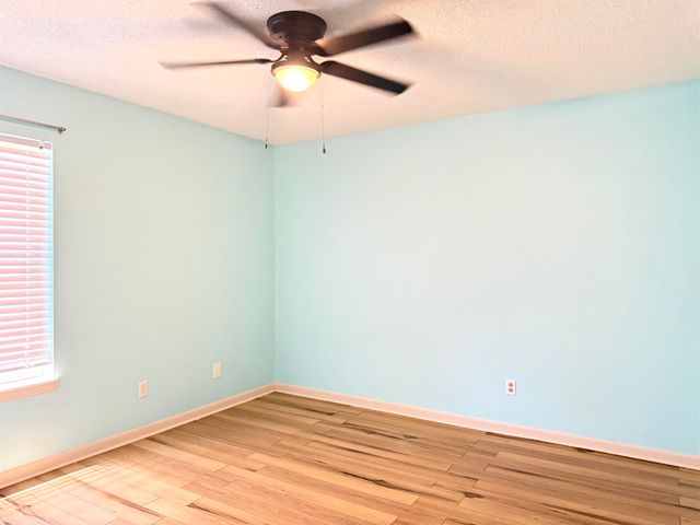 1303 Colgate Dr, Longview, TX 75601