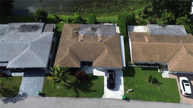 4905 NW 49th Rd, Tamarac, FL 33319
