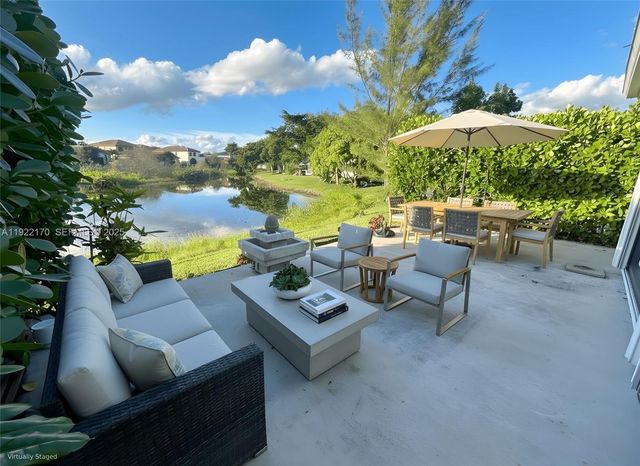 4905 NW 49th Rd, Tamarac, FL 33319