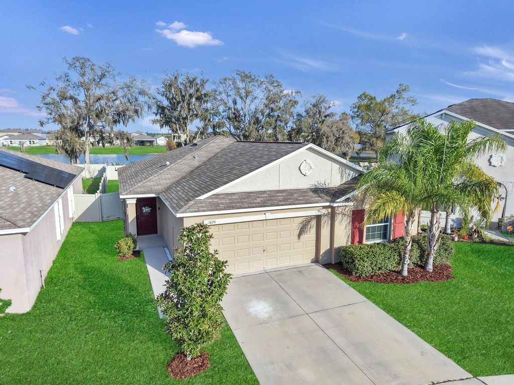 1624 BROAD WINGED HAWK DRIVE, Ruskin, FL 33570