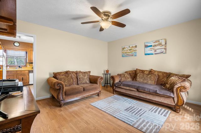 3384 Sheely Road, Lenoir, NC 28645