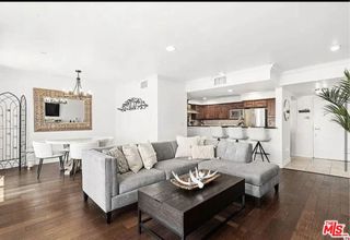 1621 Barry Avenue PH3, Los Angeles, CA 90025