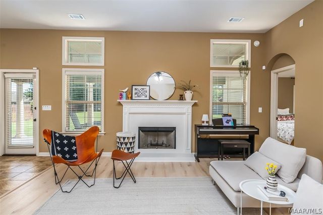 8860 PEMBERTON Park, Montgomery, AL 36117