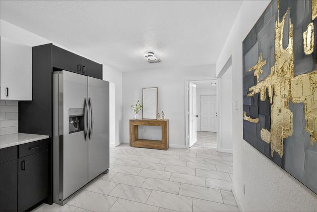 7806 N JAMAICA STREET, Tampa, FL 33614