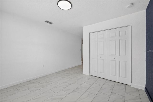 7806 N JAMAICA STREET, Tampa, FL 33614