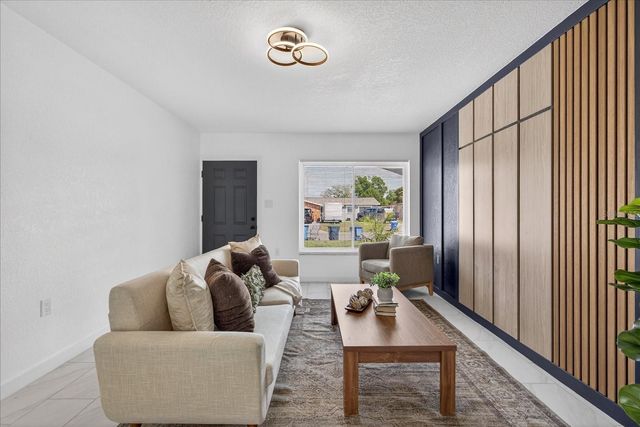 7806 N JAMAICA STREET, Tampa, FL 33614