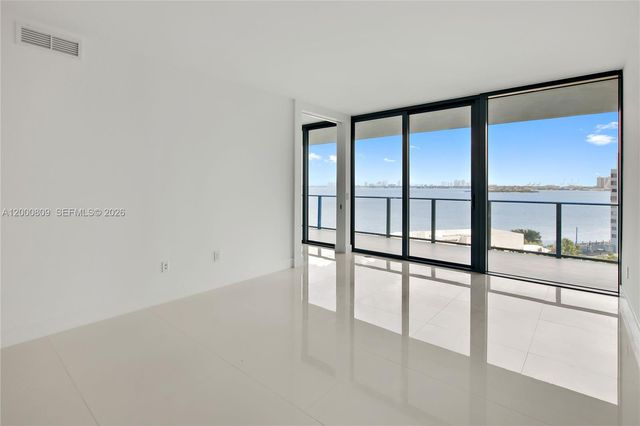 650 NE 32th St 706, Miami, FL 33137