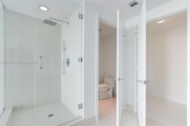 650 NE 32th St 706, Miami, FL 33137