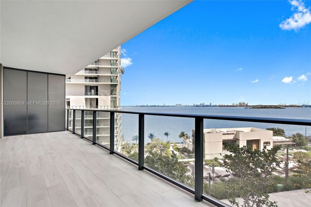 650 NE 32th St 706, Miami, FL 33137