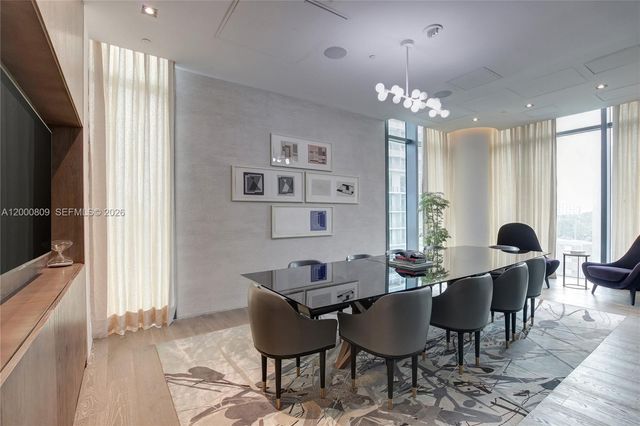 650 NE 32th St 706, Miami, FL 33137