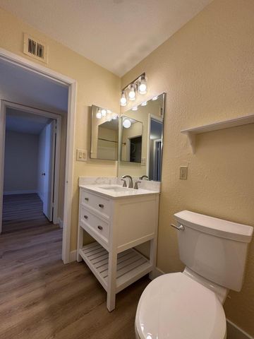 813 S Casitas Drive Apt C, Tempe, AZ 85281