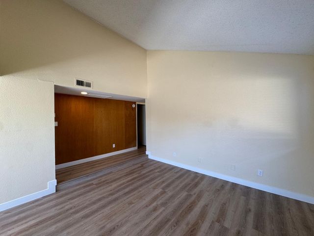 813 S Casitas Drive Apt C, Tempe, AZ 85281