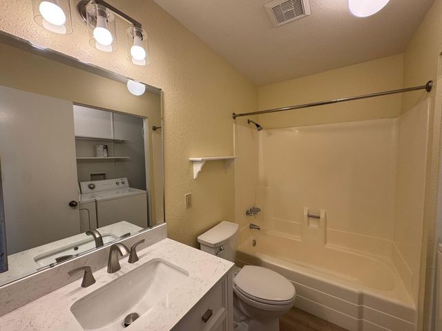 813 S Casitas Drive Apt C, Tempe, AZ 85281