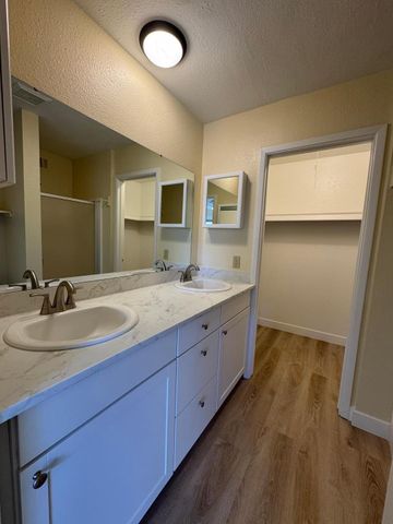 813 S Casitas Drive Apt C, Tempe, AZ 85281