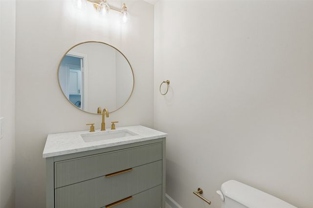 2100 Mistymeadow Court, Carrollton, TX 75006