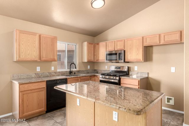 3692 W Camino De Caliope, Tucson, AZ 85741