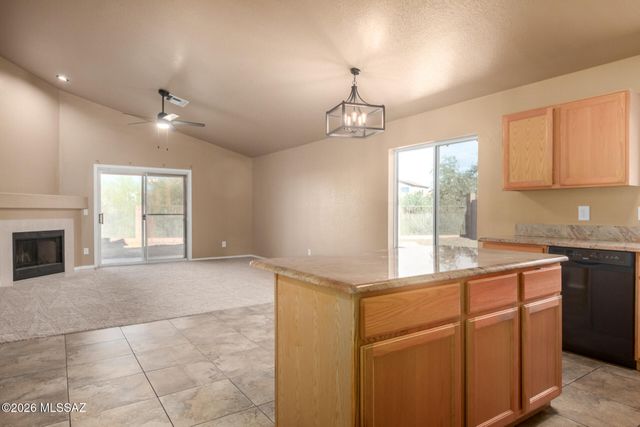 3692 W Camino De Caliope, Tucson, AZ 85741