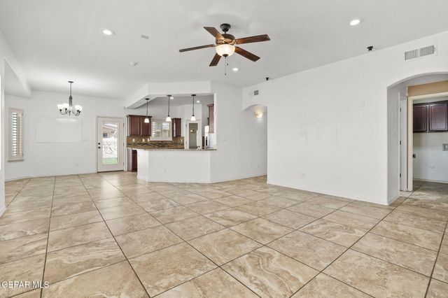 3848 LOMA BRISA Drive, El Paso, TX 79938
