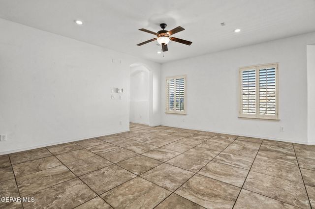 3848 LOMA BRISA Drive, El Paso, TX 79938