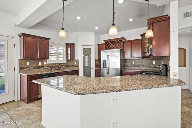 3848 LOMA BRISA Drive, El Paso, TX 79938