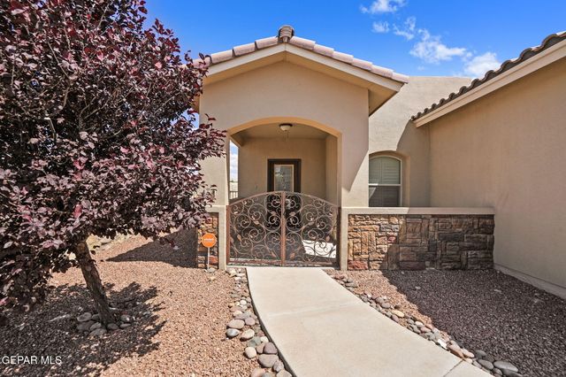 3848 LOMA BRISA Drive, El Paso, TX 79938