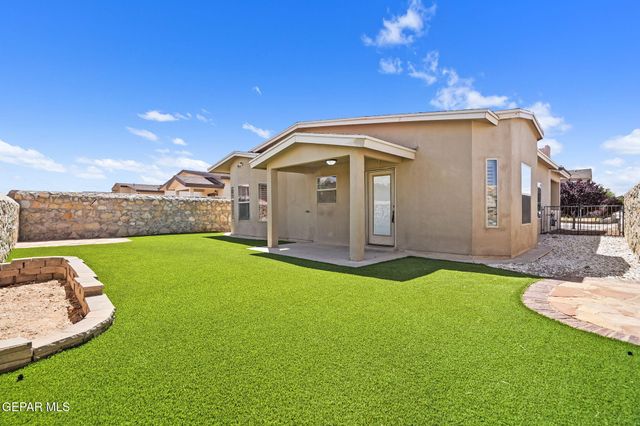 3848 LOMA BRISA Drive, El Paso, TX 79938