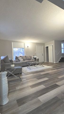 310 Pine Street, Joliet, IL 60435