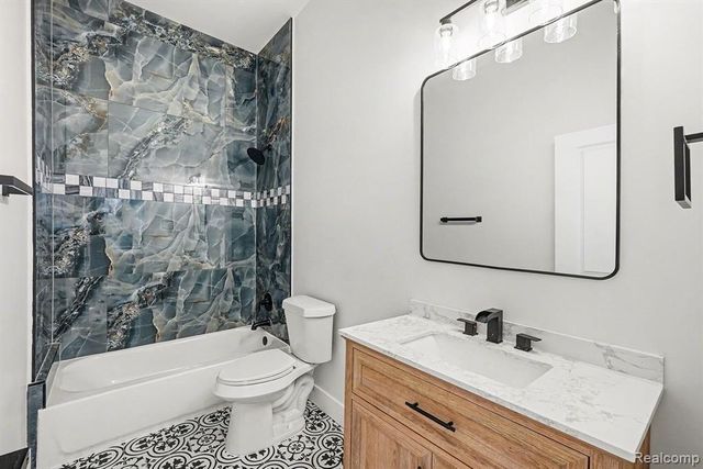 1628 Leverette Street, Detroit, MI 48216