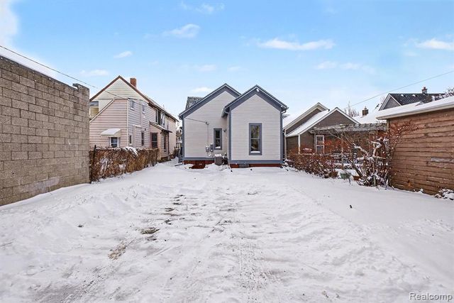 1628 Leverette Street, Detroit, MI 48216