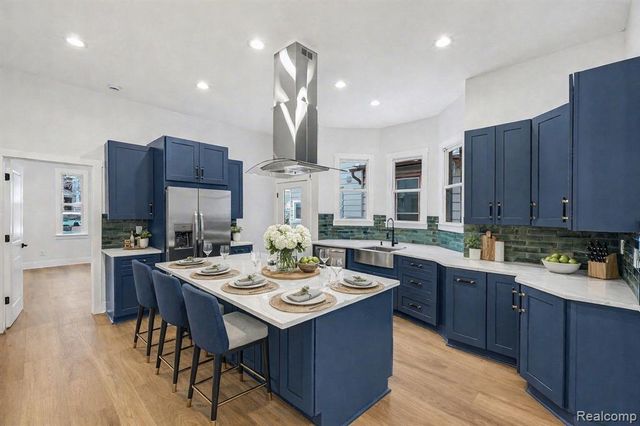 1628 Leverette Street, Detroit, MI 48216