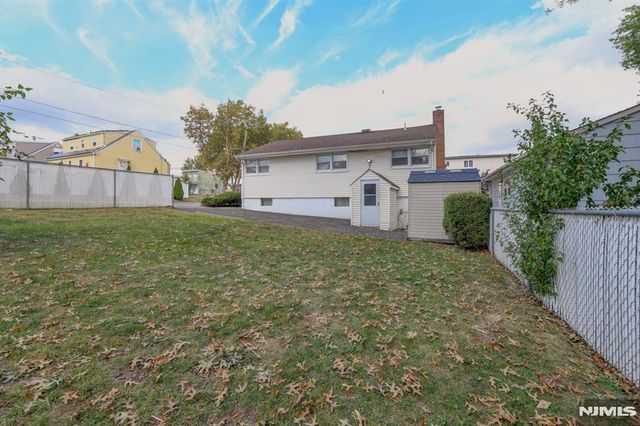 149 Charles Street, Secaucus, NJ 07094