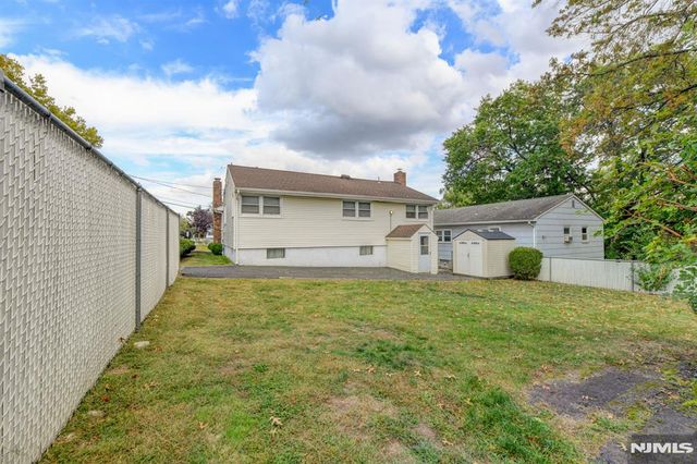 149 Charles Street, Secaucus, NJ 07094