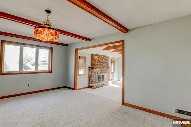 149 Charles Street, Secaucus, NJ 07094