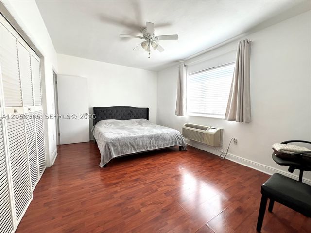 450 77th St 6, Miami Beach, FL 33141