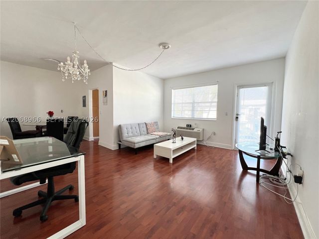 450 77th St 6, Miami Beach, FL 33141