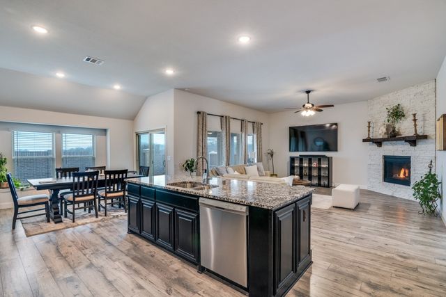 1927 Frediano Lane, Mclendon Chisholm, TX 75032