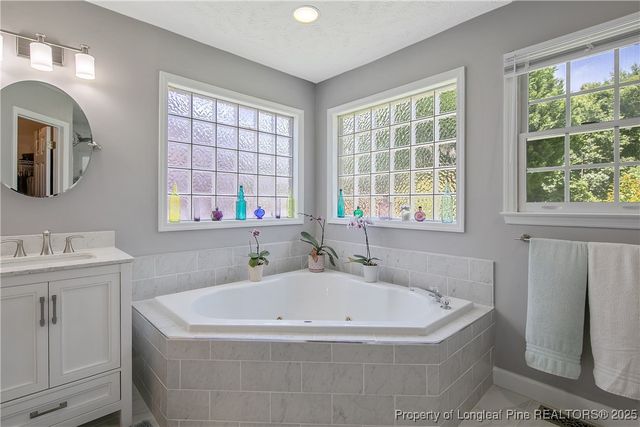 6528 Foxberry Road, Fayetteville, NC 28314