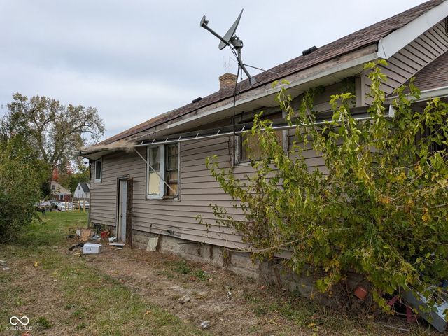 2922 N Sherman Drive, Indianapolis, IN 46218