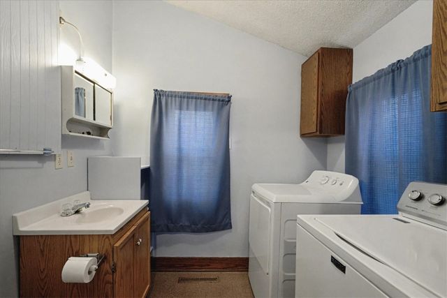 316 1st Avenue SE, Mt Vernon, IA 52314